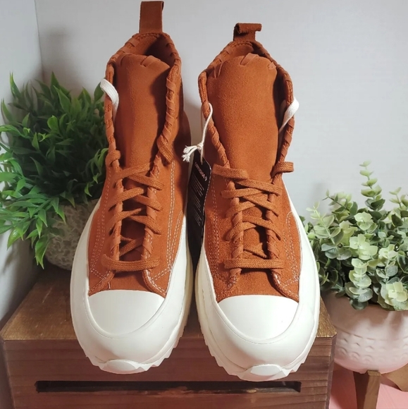 Converse Run Star Hike Platform Unisex Mens 8 = Womens 9.5 /A04299C - Picture 5 of 10